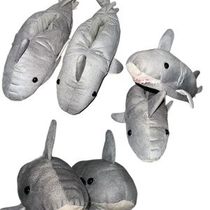 Comfy Feet Shark Slippers – Size XL